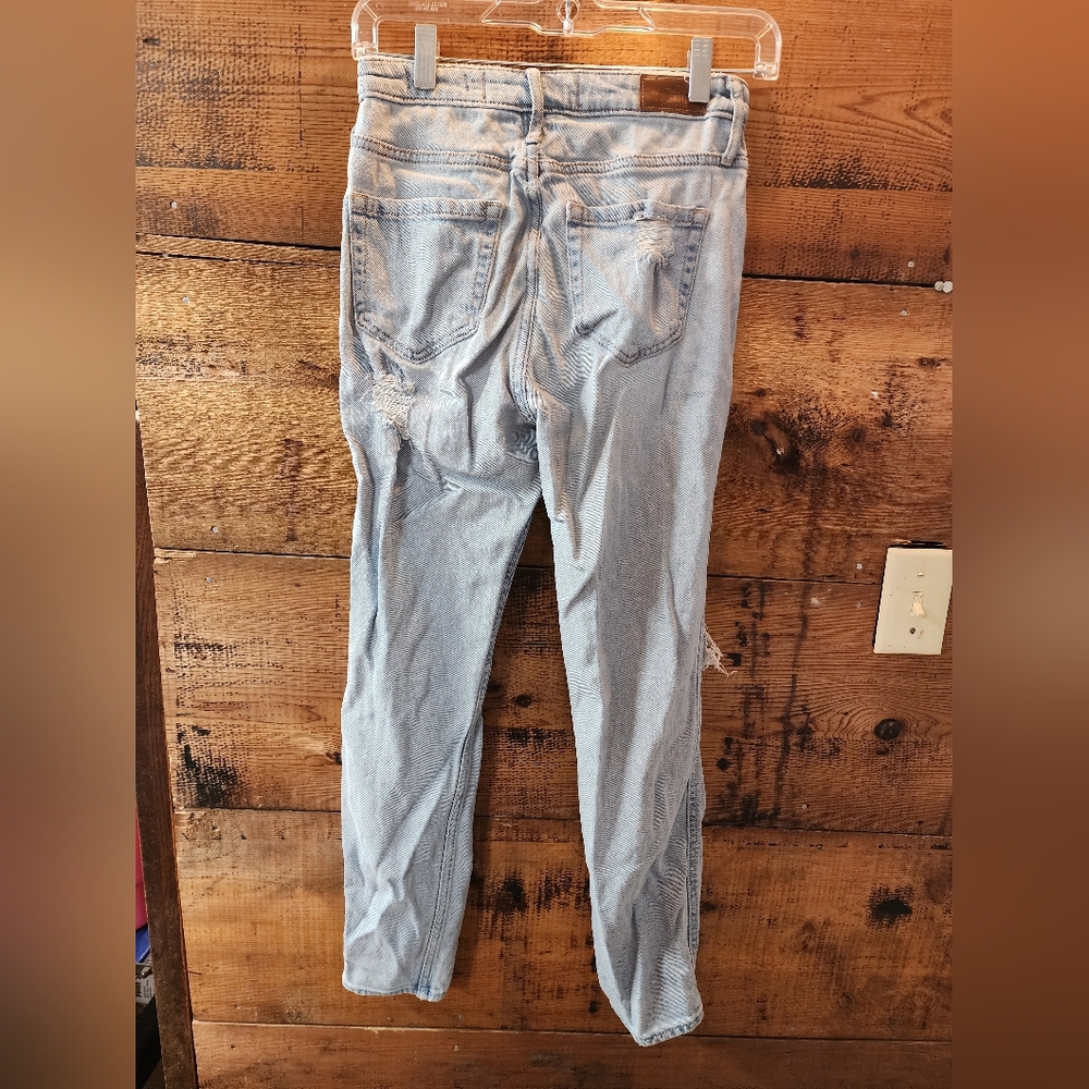 High Rise Distressed Jeans - Light Blue - Picture 2 of 2